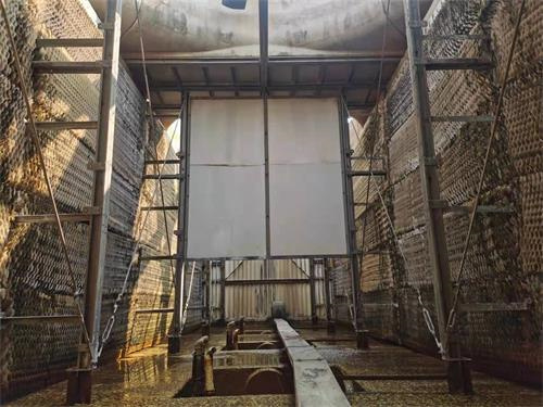 深圳冷卻塔：開式冷卻塔與閉式冷卻塔哪個好？(開式玻璃鋼冷卻塔價格一般是多少)