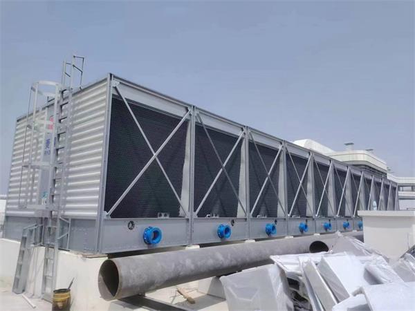 冷卻塔和冷水機(jī)一樣嗎?冷卻塔和冷水機(jī)的區(qū)別